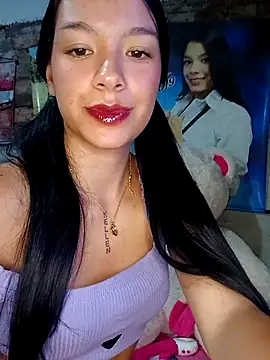 Snapshot of adrianagilton chatting on March 2025 02:24:01 PM adrianagilton online show from March 2025 02:24:01 PM