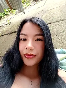 Snapshot of adrianagilton chatting on November 2025 09:11:01 PM adrianagilton online show from November 2025 09:11:01 PM