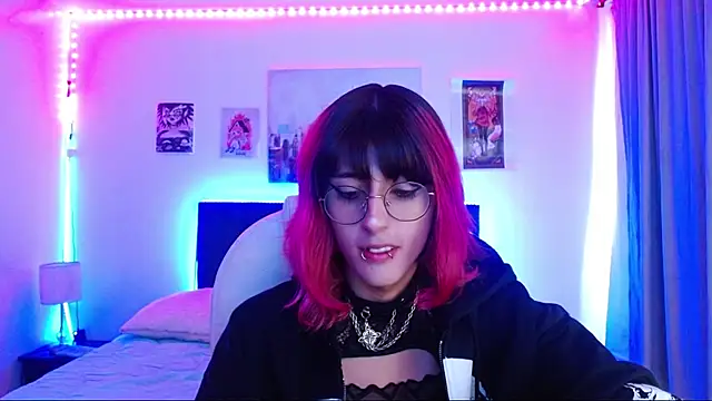 goth minerva online show from December 2025 01:31:01 PM