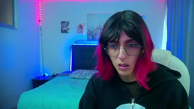 goth minerva online show from February 2026 01:22:02 PM