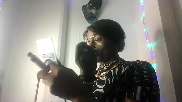 Snapshot of ItsBarbieBitcxxxx69 chatting on March 2026 02:50:02 AM ItsBarbieBitcxxxx69 online show from March 2026 02:50:02 AM