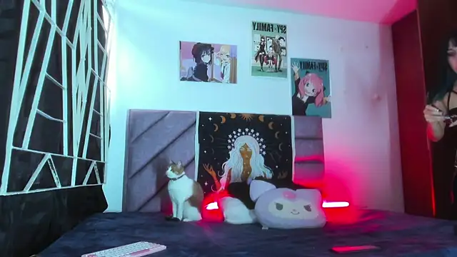 Snapshot of KARINNA__RAVEN chatting on November 2025 07:13:01 PM KARINNA RAVEN online show from November 2025 07:13:01 PM