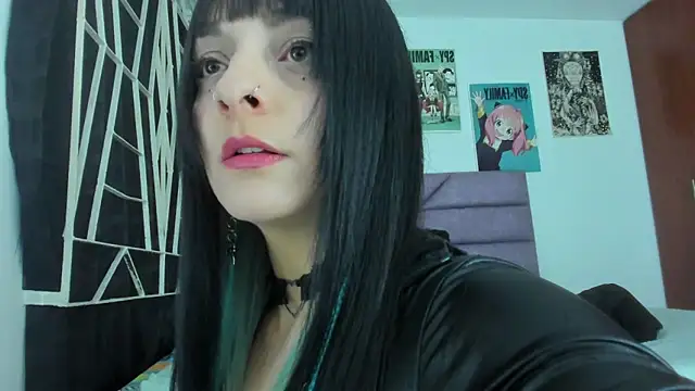 Snapshot of KARINNA__RAVEN chatting on January 2026 11:29:02 PM KARINNA RAVEN online show from January 2026 11:29:02 PM