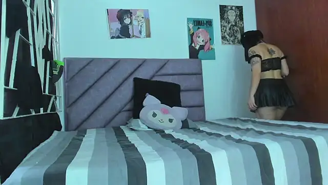 Snapshot of KARINNA__RAVEN chatting on February 2026 09:32:02 PM KARINNA RAVEN online show from February 2026 09:32:02 PM