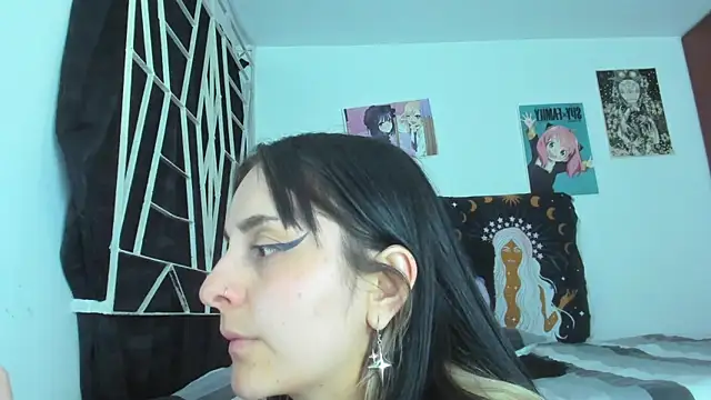 Snapshot of KARINNA__RAVEN chatting on February 2026 09:57:01 PM KARINNA RAVEN online show from February 2026 09:57:01 PM