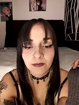 Snapshot of KARINNA__RAVEN chatting on March 2026 11:41:01 PM KARINNA RAVEN online show from March 2026 11:41:01 PM