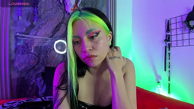 Snapshot of midory_ chatting on September 2025 03:16:02 AM midory online show from September 2025 03:16:02 AM