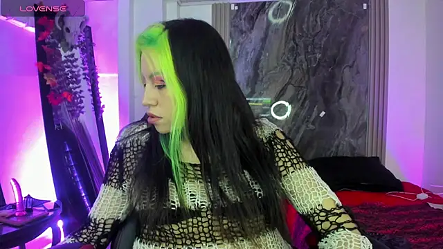 Snapshot of midory_ chatting on September 2025 03:19:01 AM midory online show from September 2025 03:19:01 AM