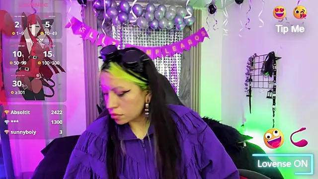 Snapshot of midory_ chatting on November 2025 08:26:01 AM midory online show from November 2025 08:26:01 AM