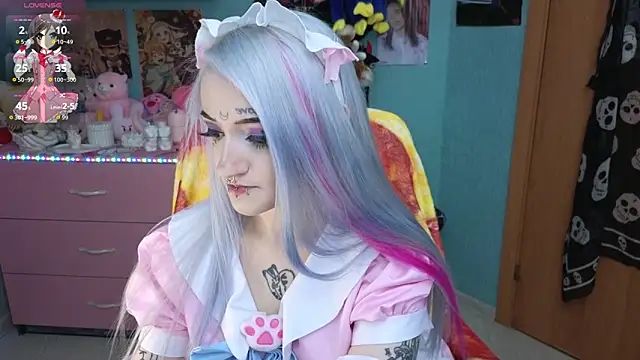 Manuela unicorn online show from March 2026 08:32:01 PM