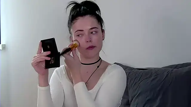 AshleyD  online show from May 2026 01:38:02 PM