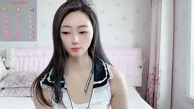 Snapshot of anjila888 chatting on April 2026 01:33:01 AM anjila888 online show from April 2026 01:33:01 AM