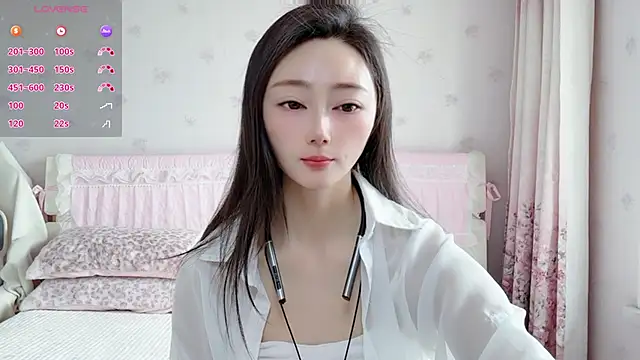 Snapshot of anjila888 chatting on April 2026 03:44:02 AM anjila888 online show from April 2026 03:44:02 AM