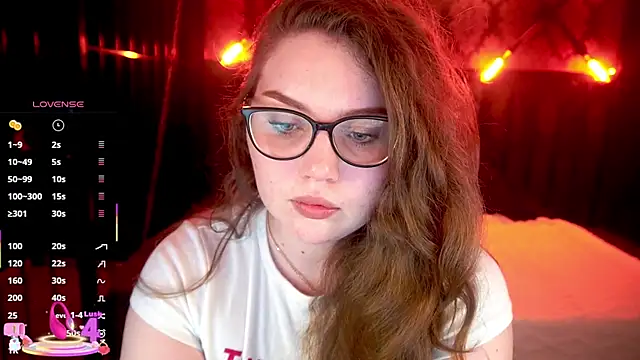 LuxSopphia online show from May 2026 12:43:02 PM