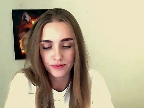 Snapshot of Doll_Angelina chatting on September 2025 05:51:01 AM Doll Angelina online show from September 2025 05:51:01 AM