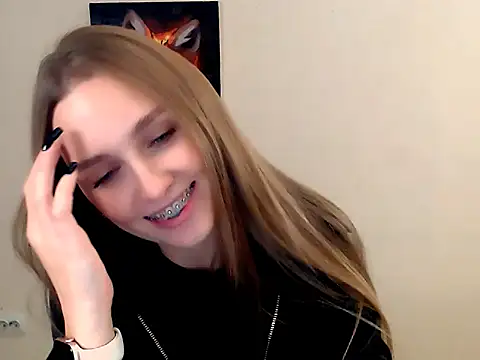 Snapshot of Doll_Angelina chatting on October 2025 05:54:02 AM Doll Angelina online show from October 2025 05:54:02 AM