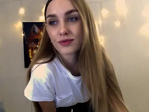 Doll Angelina online show from November 2025 07:10:01 AM