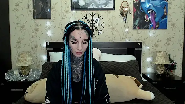 Velvetbat online show from December 2025 06:51:01 AM