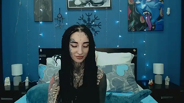 Velvetbat online show from June 2026 07:10:01 AM
