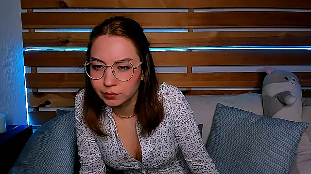 Lilo Sims online show from March 2025 01:56:02 AM