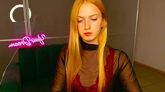 MirandaMayers online show from September 2025 08:08:02 PM