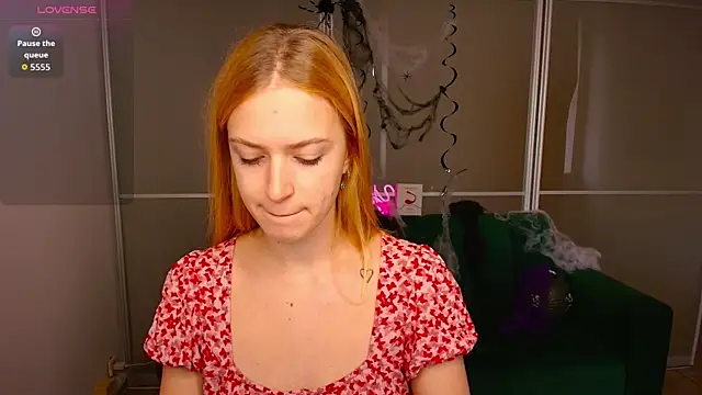 MirandaMayers online show from November 2025 06:56:01 AM