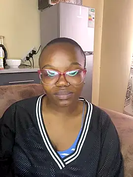 YummyMelanin117 online show from November 2025 09:10:01 AM