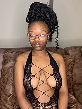 YummyMelanin117 online show from February 2026 11:21:02 PM