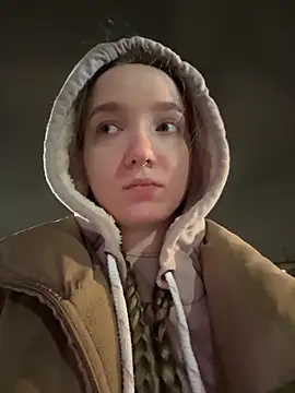 Snapshot of bambi_lu chatting on November 2025 05:08:01 PM bambi lu online show from November 2025 05:08:01 PM