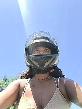 Angel tammy online show from December 2025 01:37:02 PM