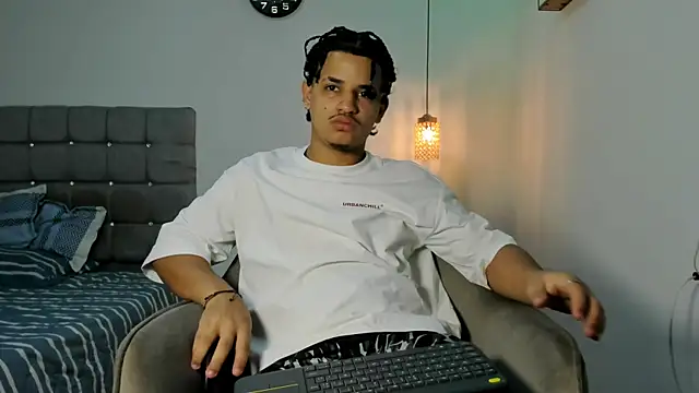 samxx muscle online show from January 2026 01:13:01 PM