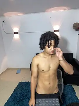 Snapshot of samxx_muscle chatting on April 2026 02:48:01 PM samxx muscle online show from April 2026 02:48:01 PM