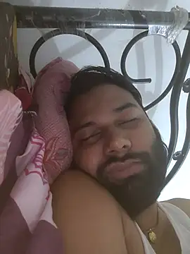 UAjit online show from September 2025 09:58:01 PM