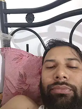 UAjit online show from October 2025 10:16:01 PM