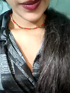 Eshwari Chopra online show from April 2026 03:54:02 AM