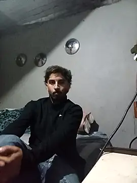 Snapshot of Tiococo420 chatting on October 2025 05:38:02 AM Tiococo420 online show from October 2025 05:38:02 AM