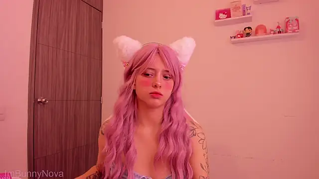 ImBunnyNova online show from June 2026 03:20:02 PM