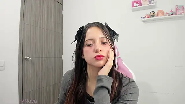 ImBunnyNova online show from July 2026 02:06:02 AM