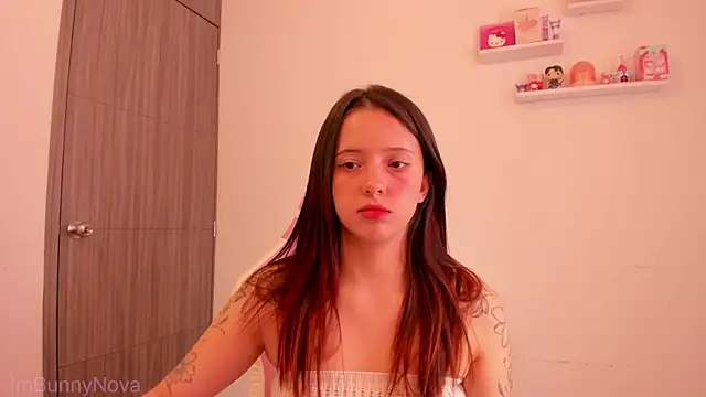 ImBunnyNova online show from July 2026 03:10:02 PM