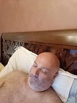 Alexis Bull online show from June 2026 05:11:02 PM