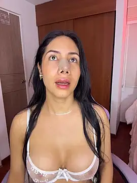 ArianaReynoldss online show from May 2026 05:23:02 AM