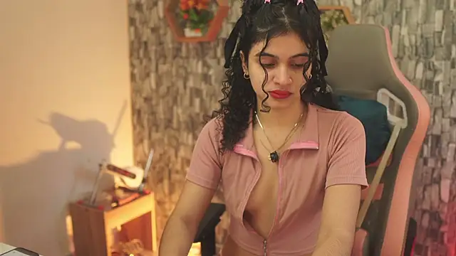 bonniie 98  online show from July 2026 07:30:01 PM
