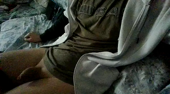 Snapshot of tipetto06 chatting on March 2025 10:39:02 AM tipetto06 online show from March 2025 10:39:02 AM