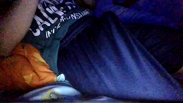 Snapshot of tipetto06 chatting on September 2025 08:42:01 PM tipetto06 online show from September 2025 08:42:01 PM