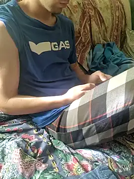 Snapshot of tipetto06 chatting on October 2025 09:06:02 AM tipetto06 online show from October 2025 09:06:02 AM