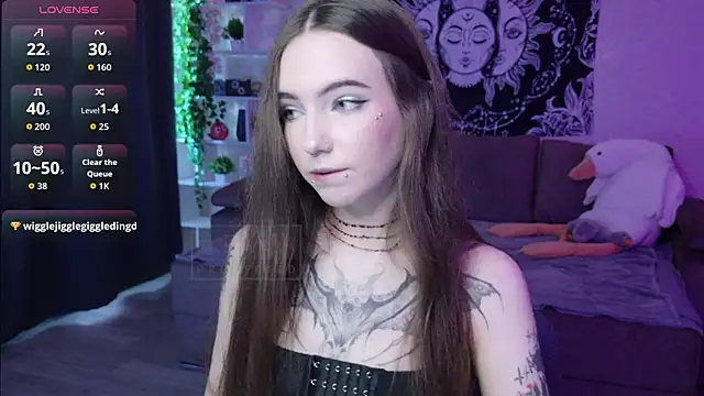 naugghtynikki online show from September 2025 04:56:01 AM