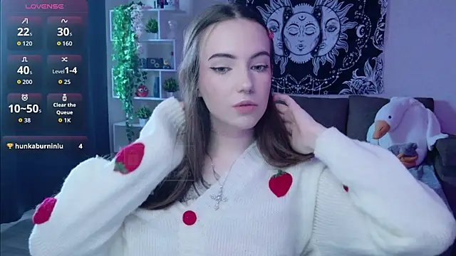 naugghtynikki online show from September 2025 05:30:01 AM