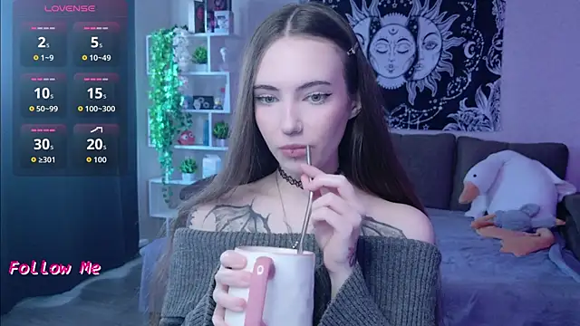 naugghtynikki online show from November 2025 05:18:02 AM