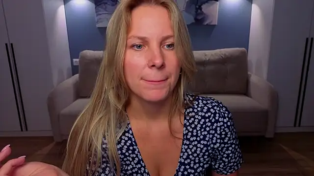 MelanieBennett online show from July 2026 09:26:01 AM