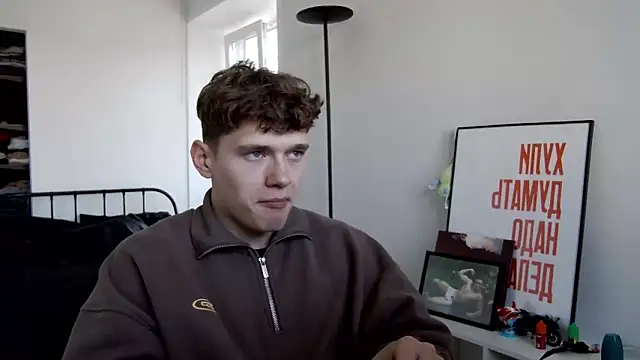 Snapshot of DanyDavis chatting on September 2025 10:20:02 AM DanyDavis online show from September 2025 10:20:02 AM